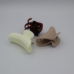 Neutral Hair Claw Clip Set